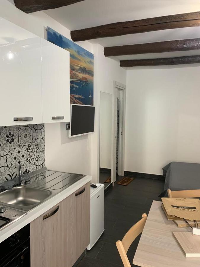 Viky House Chiaia Leilighet Napoli Eksteriør bilde