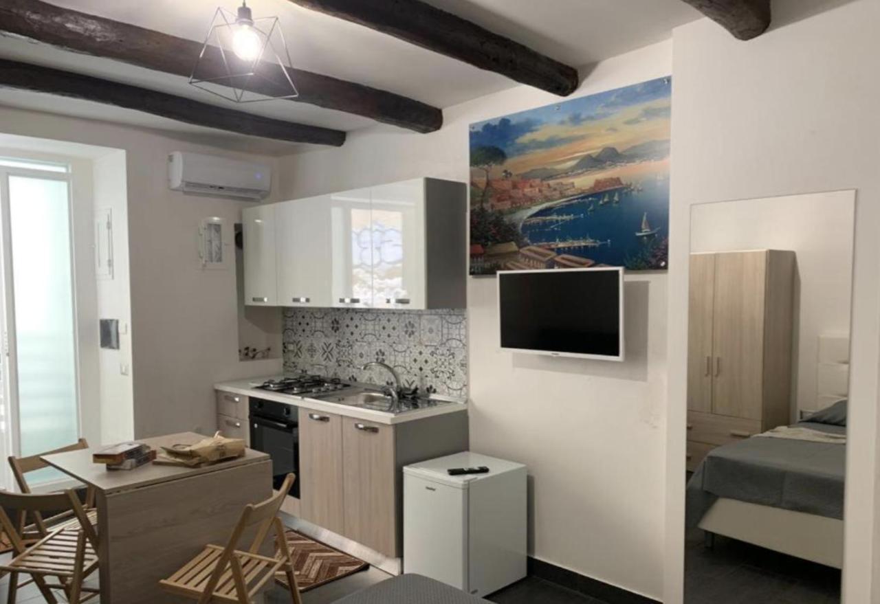 Viky House Chiaia Leilighet Napoli Eksteriør bilde
