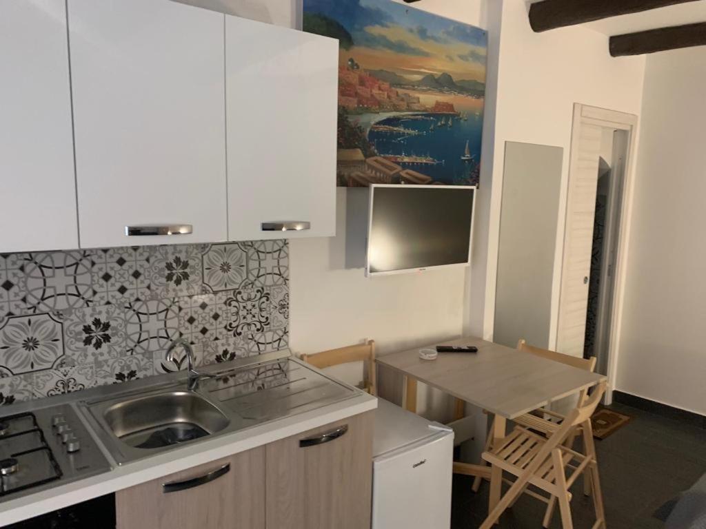 Viky House Chiaia Leilighet Napoli Eksteriør bilde