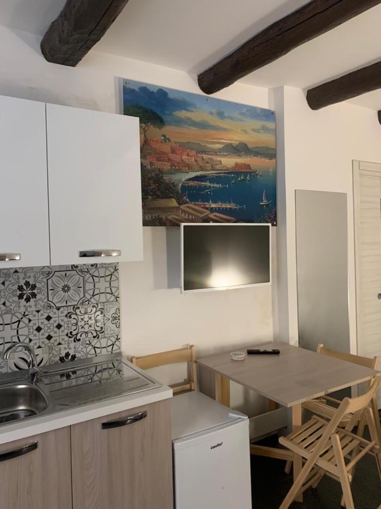Viky House Chiaia Leilighet Napoli Eksteriør bilde